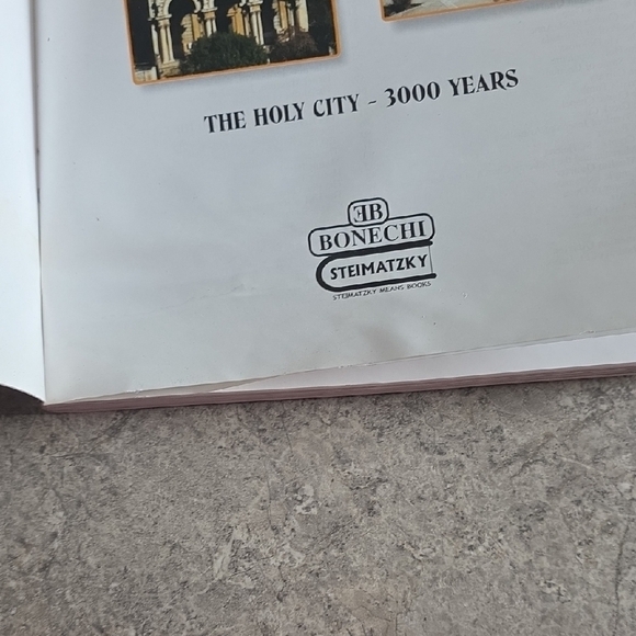 (J40) Art and History of Jerusalem Book by - Blue Cover - Picture 6 of 6